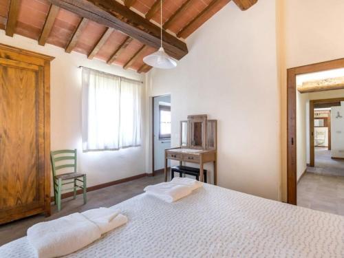 San Casciano Dei Bagni Villa Sleeps 12 Pool Wifi