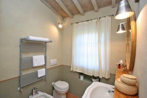 San Casciano Dei Bagni Villa Sleeps 13 Pool Air Con