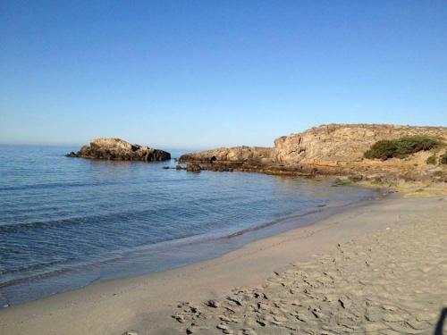 Porto Pino Villa Sleeps 10 Wifi