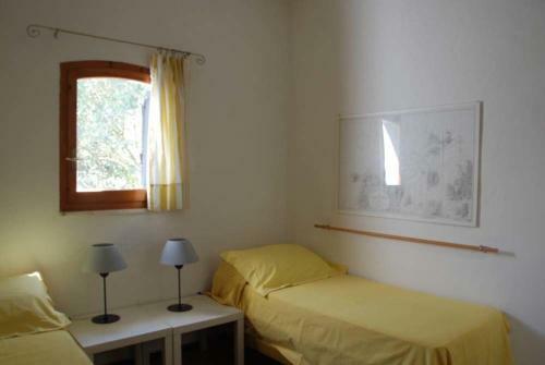Porto Pino Villa Sleeps 10 Wifi