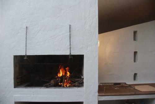 Porto Pino Villa Sleeps 10 Wifi