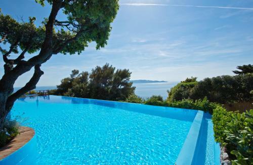 Hotel Torre Di Cala Piccola
