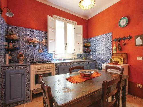 Four-bedroom Holiday Home In Menfi Ag