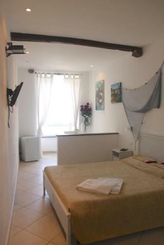 Hostal Affittacamere La Darsena