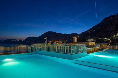 Hotel Tramonto D'oro