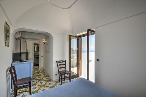 Praiano Villa Sleeps 6 Pool Air Con Wifi