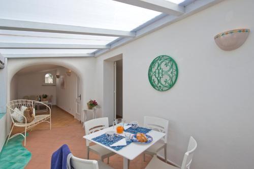 Apartamento Casa Mal�
