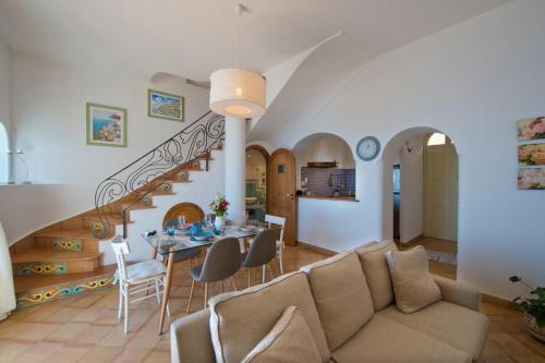 Apartamento Casa Mal�