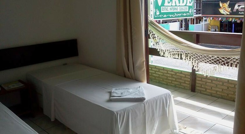 Hotel Vale Verde