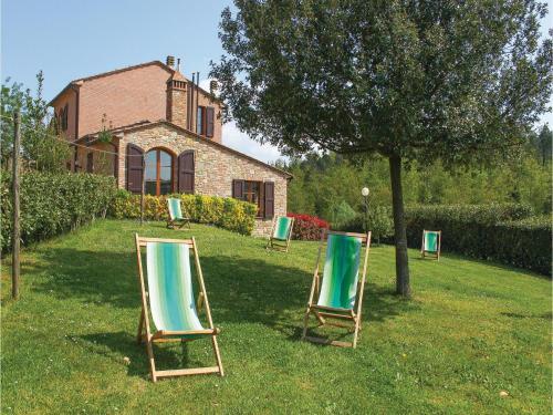 Holiday Apartment Via Delle Colline B