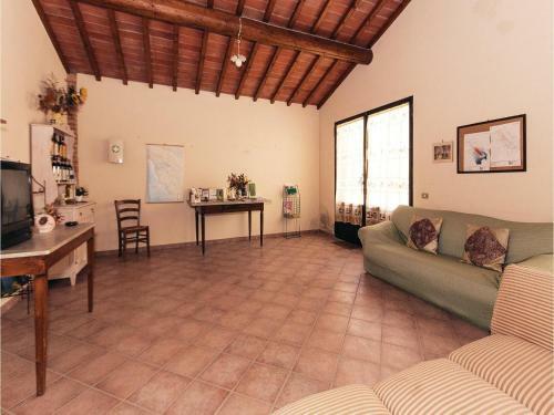 Holiday Apartment Via Delle Colline E