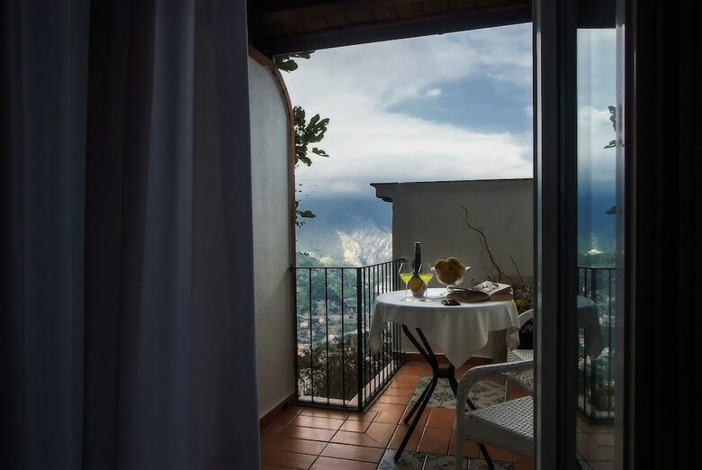 Garden Hotel