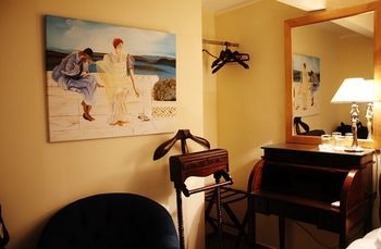 Albergue Four Seasons Pension Guest House