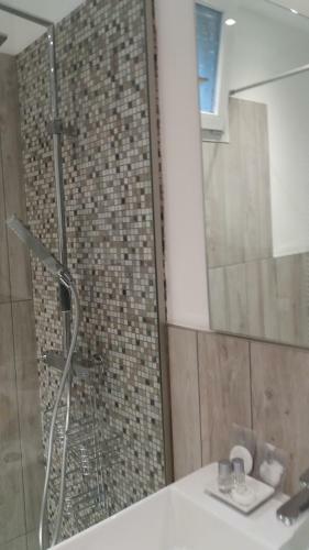 Reggiolacitt�invisibile B&B