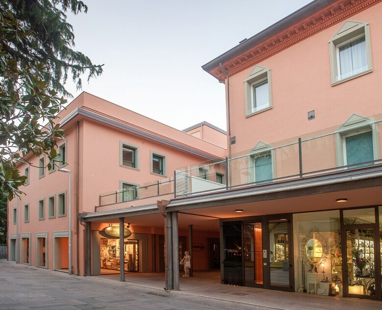 Aparthotel Metropol Ceccarini Suite