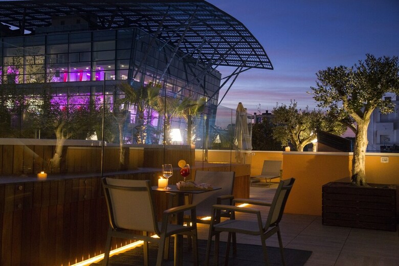 Aparthotel Metropol Ceccarini Suite