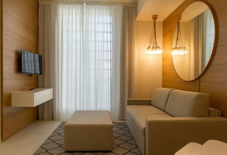 Aparthotel Metropol Ceccarini Suite