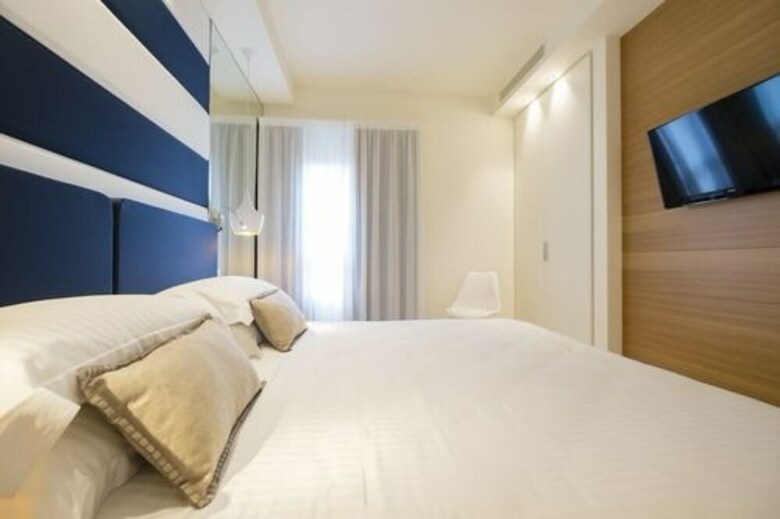 Aparthotel Metropol Ceccarini Suite