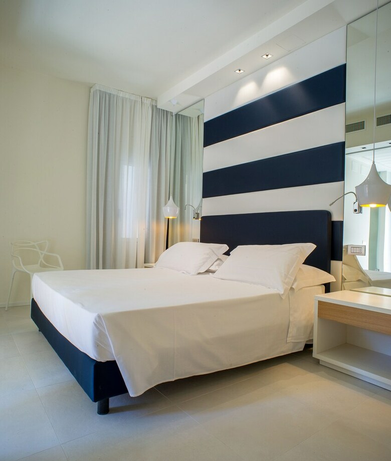 Aparthotel Metropol Ceccarini Suite
