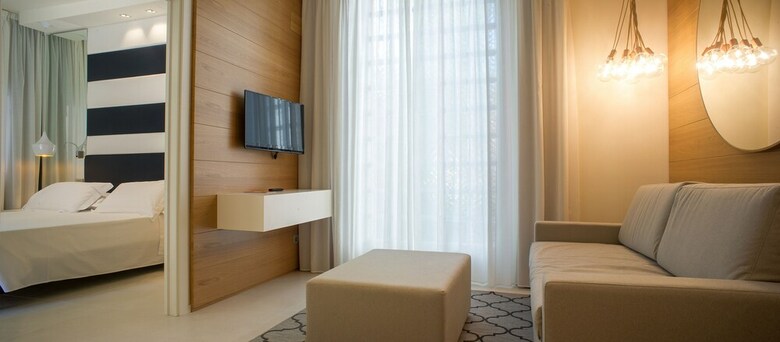 Aparthotel Metropol Ceccarini Suite
