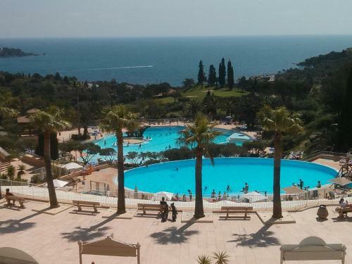 Apartamento Cap Est�rel Vacances - Studio Mer G2 Terrasse Couverte - 256la