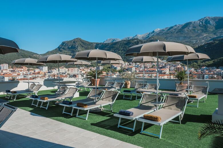 Hotel Iberostar Waves Slavija