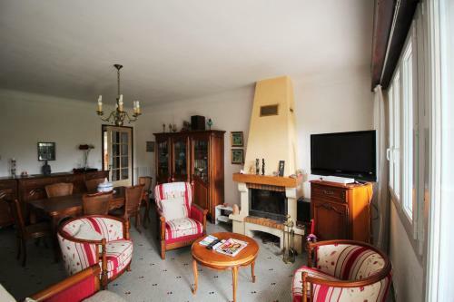 Maison 4 Chambres Pr�s Du Port Ostr�icole