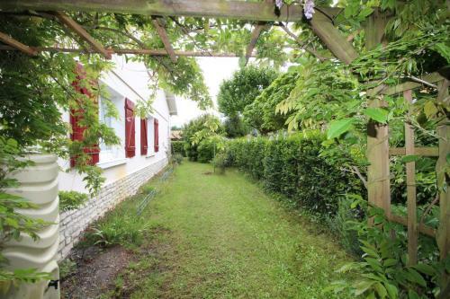 Maison 4 Chambres Pr�s Du Port Ostr�icole