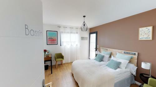 Bed & Breakfast C�t� Pin�de