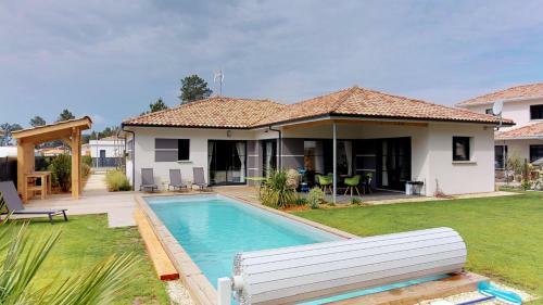 Bed & Breakfast C�t� Pin�de