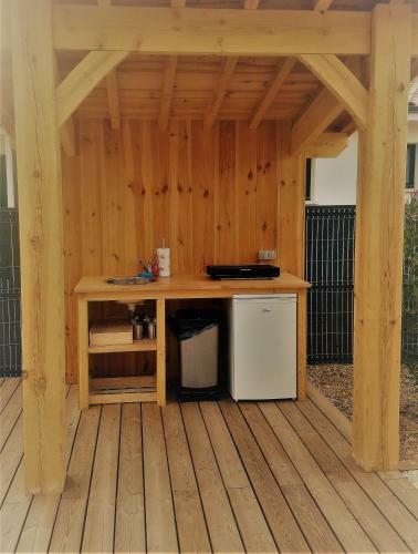 Bed & Breakfast C�t� Pin�de