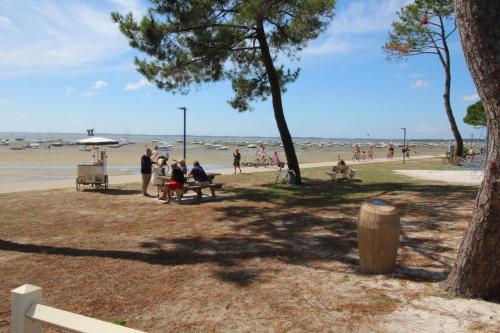 Maison 2 Chambres � Deux Pas De La Plage Du Betey