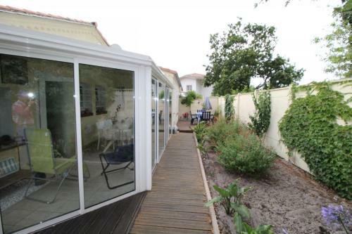 Maison 2 Chambres � Deux Pas De La Plage Du Betey