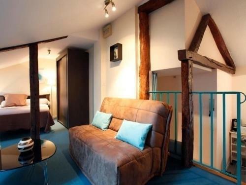 House La Tr�baille