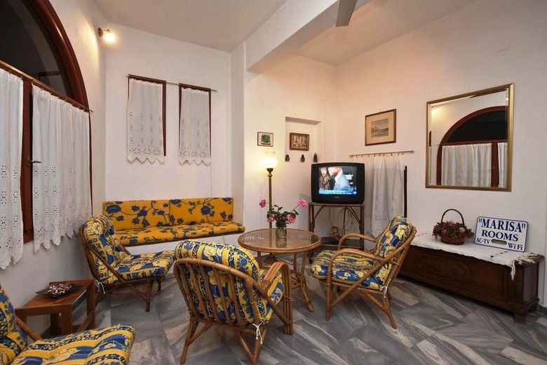 Hotel Marisa Rooms