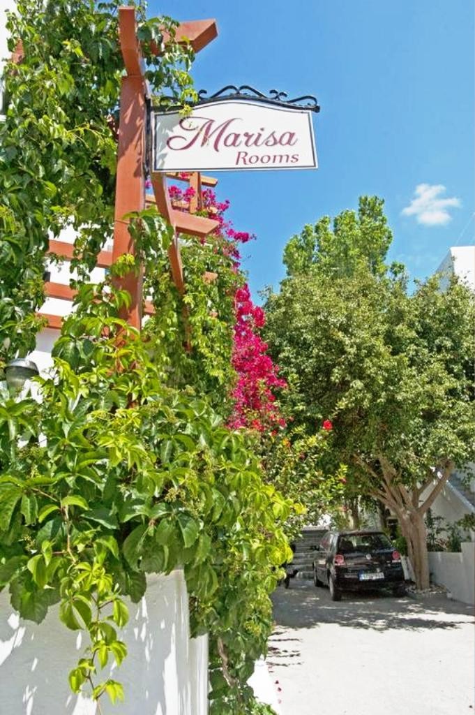 Hotel Marisa Rooms