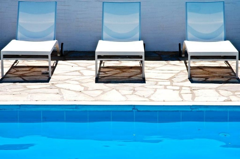 Akrotiri Hotel