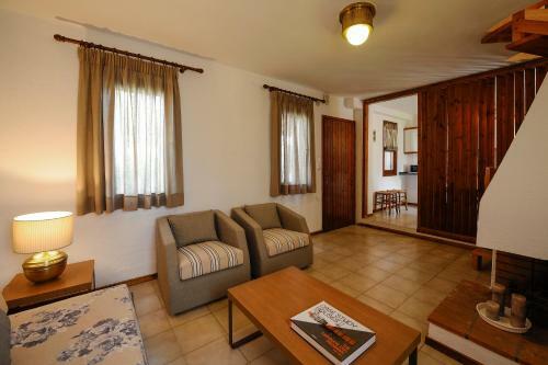 Hotel Trikorfo Beach