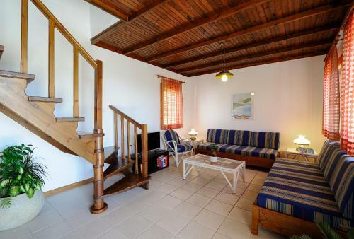 Hotel Trikorfo Beach