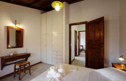 Hotel Trikorfo Beach