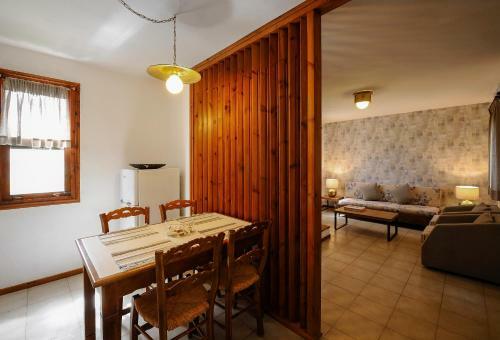 Hotel Trikorfo Beach