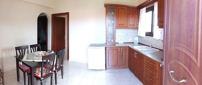 Hotel Toulas Apartments