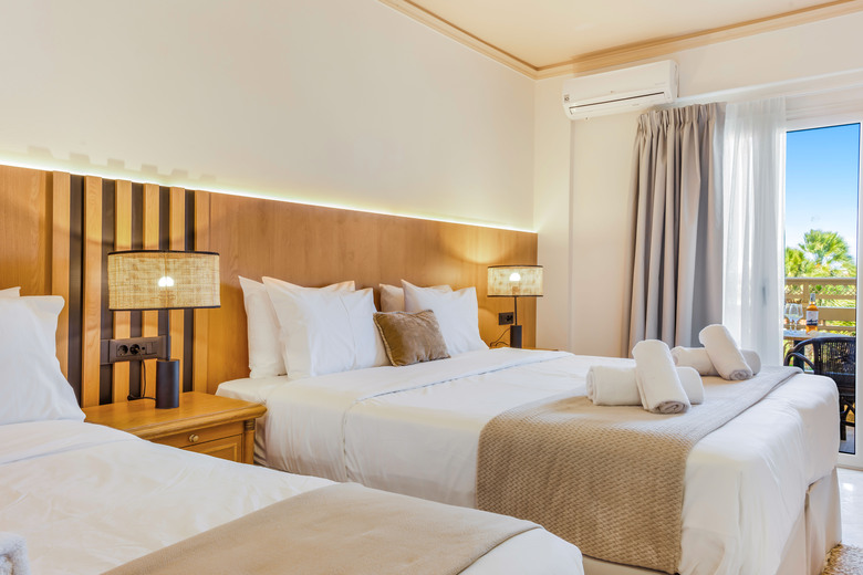 Socrates Hotel Apts