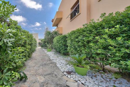 Apartamento Near Cap D'antibes & Beach Two-bedroom