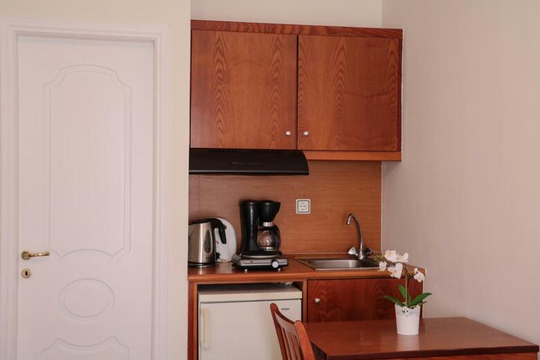 Hotel Dionysis Studios