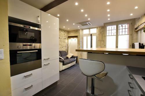 Farma - Maison De Ville Climatis�e Avec Patio