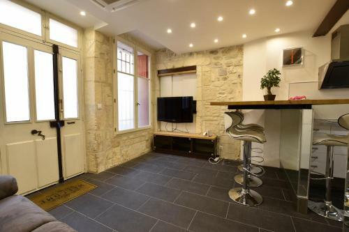 Farma - Maison De Ville Climatis�e Avec Patio