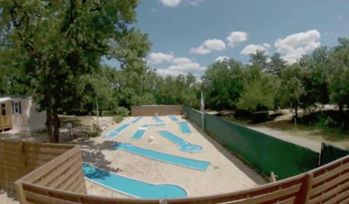 Camping La Buissi�re