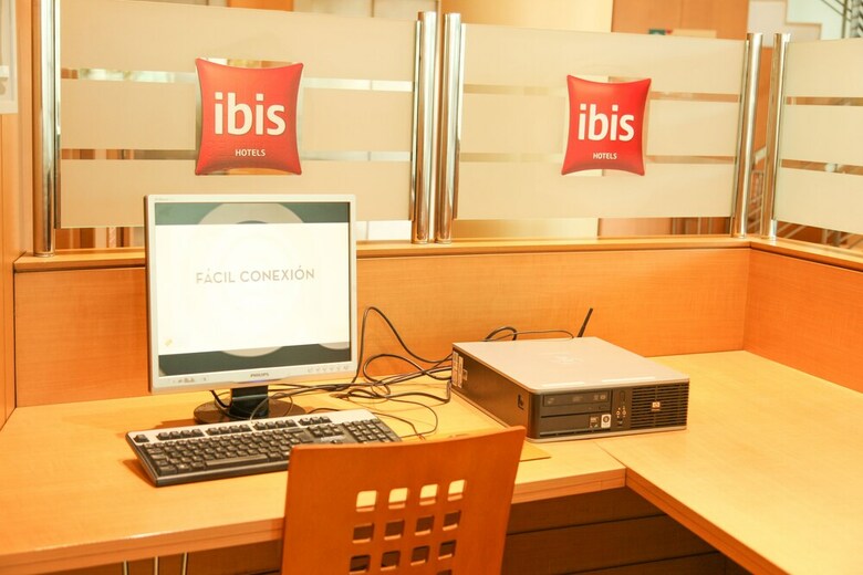 Hotel Alcal� De Henares