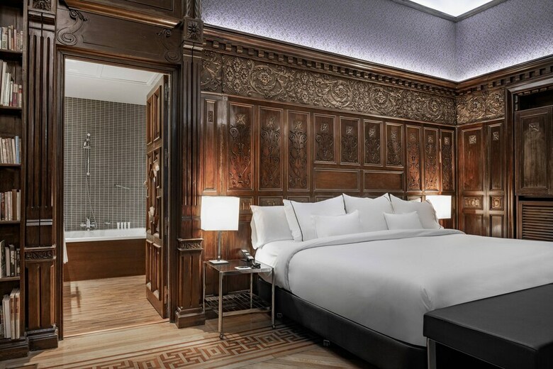 AC Palacio Del Retiro Hotel